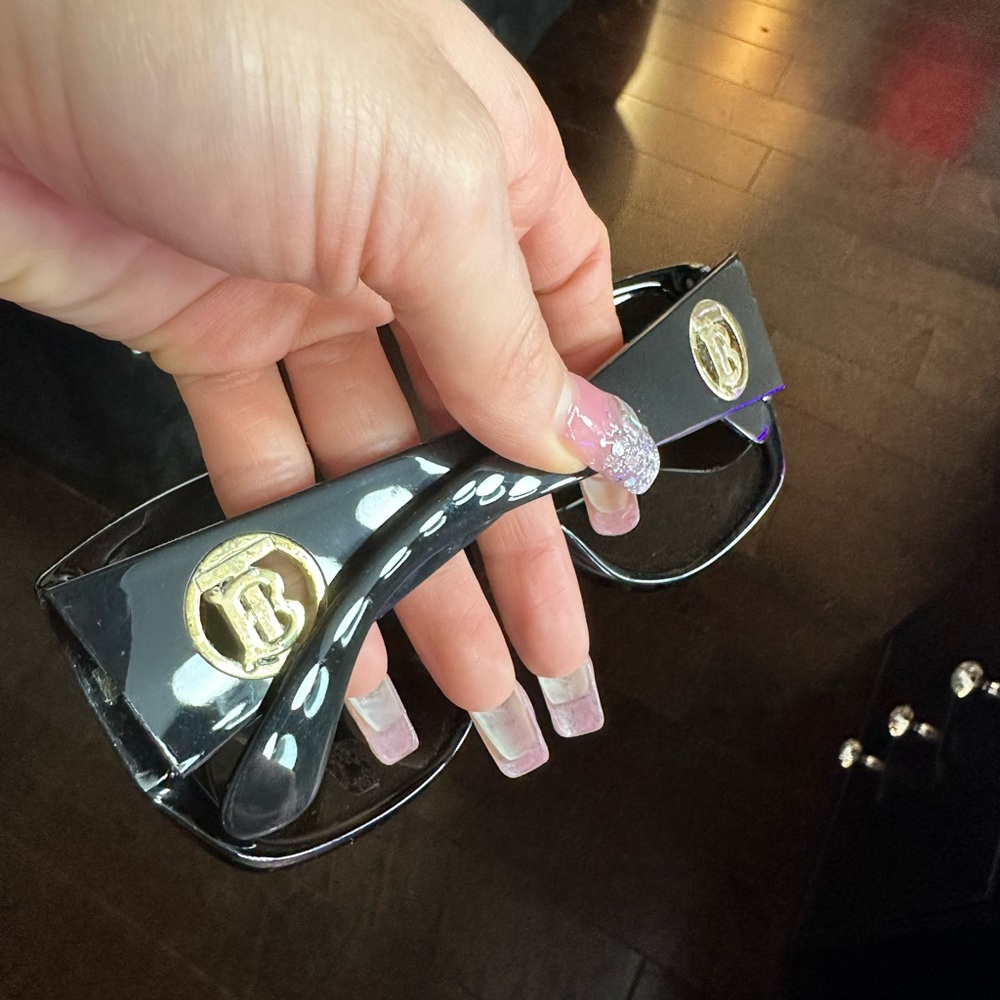 Burberry Black Sunglasses - Picture 7 of 8